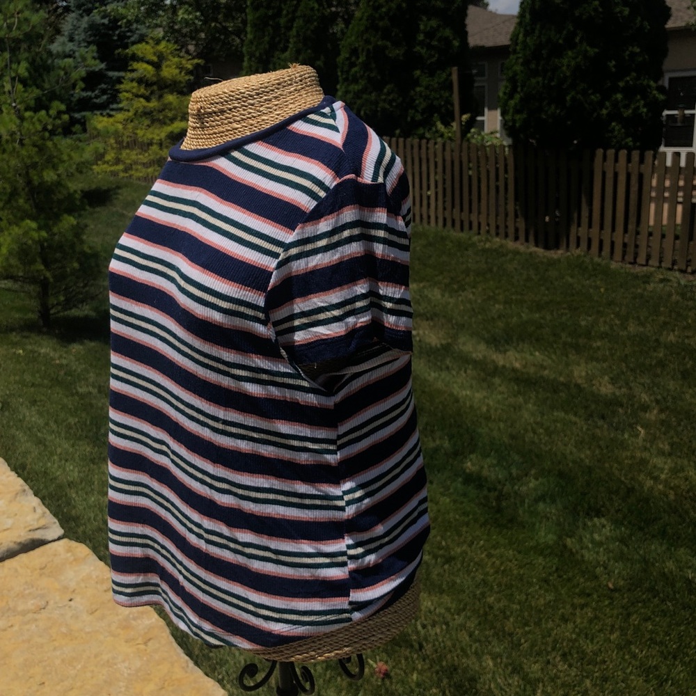 Multi colored striped tshirt - Picture 6 of 7